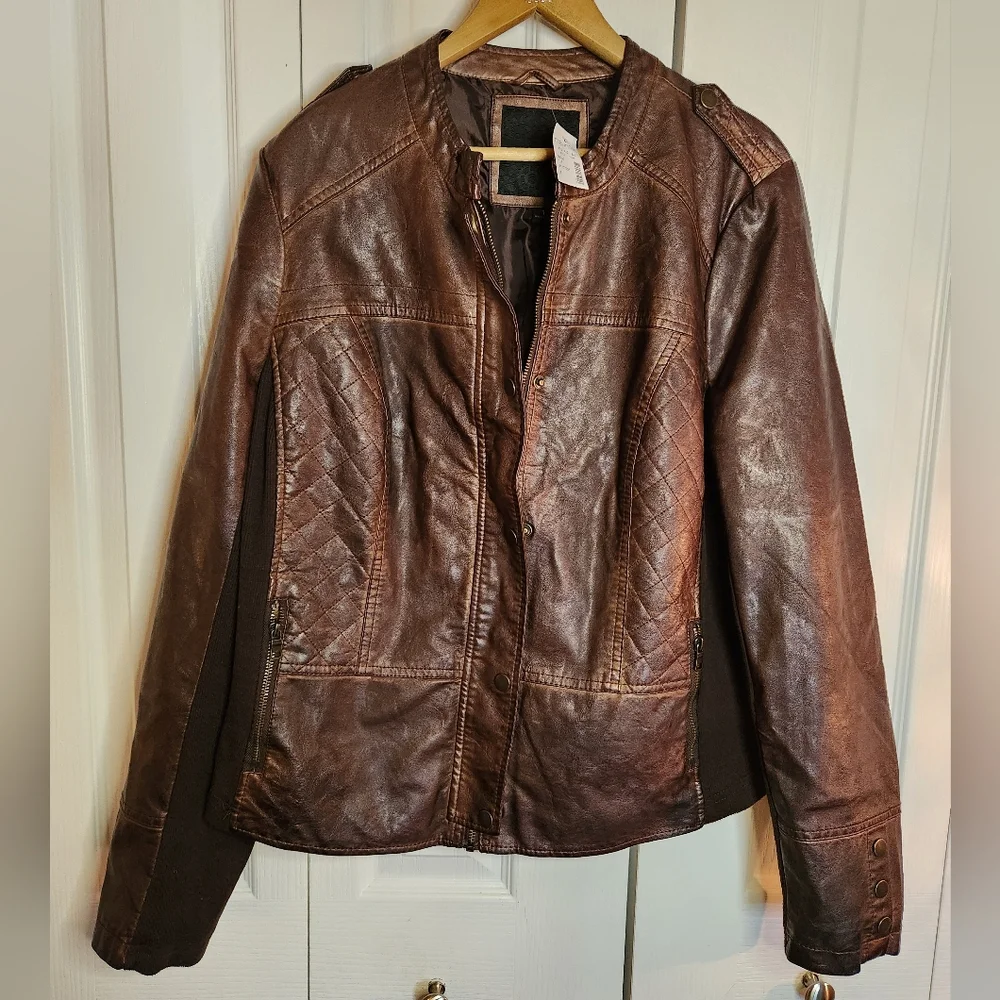 NWT Maurices Brown Distressed Faux Leather Moto Military Jacket Size 1 - Picture 2 of 10